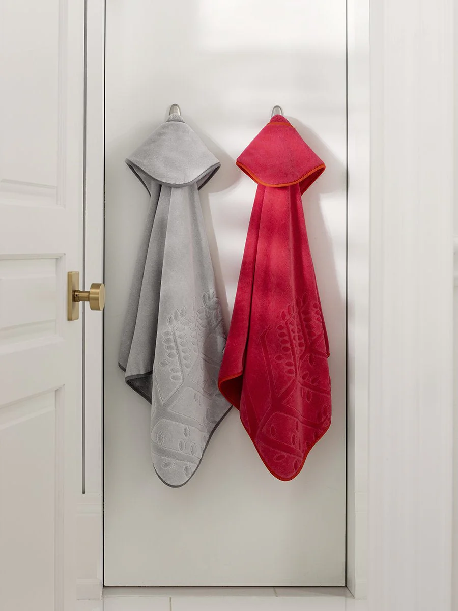 Children's Hooded Towel Set - Image 9